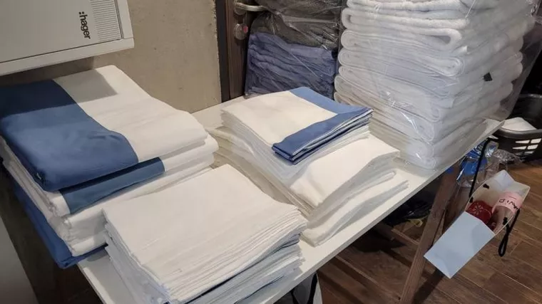 Blanchisserie pour nettoyage, repassage et pliage de textiles de table, Ajaccio, CORSE NAUTIC INTENDANCE